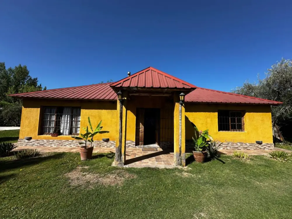 Casa de 2 dormitorios en Rodeo del Medio, foto 2