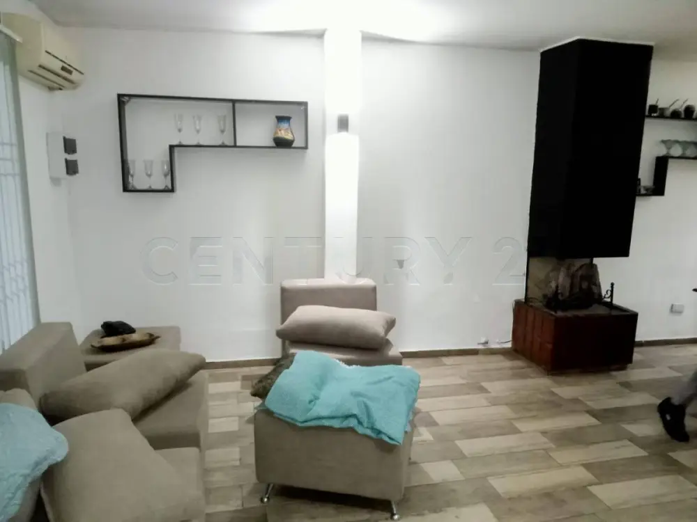 Casa de 4 dormitorios en Ciudad de Mendoza, foto 4