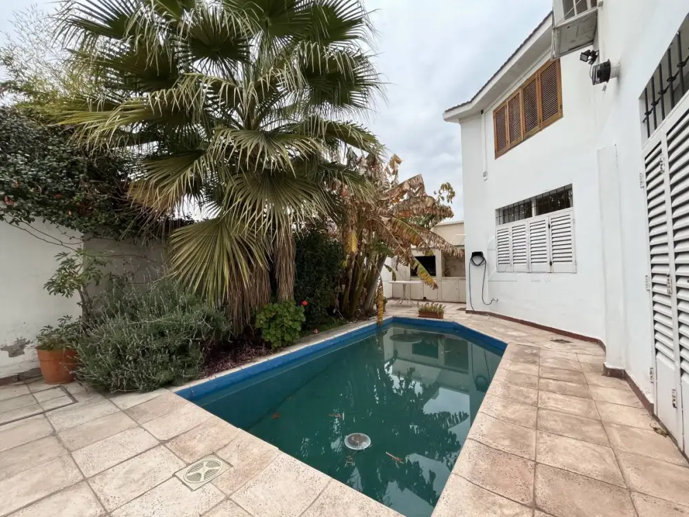 Casa de 4 dormitorios en Godoy Cruz, foto 2