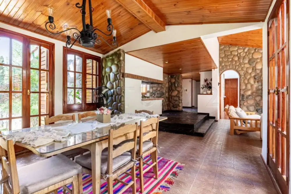 Casa de 4 dormitorios en Chacras de Coria, foto 5