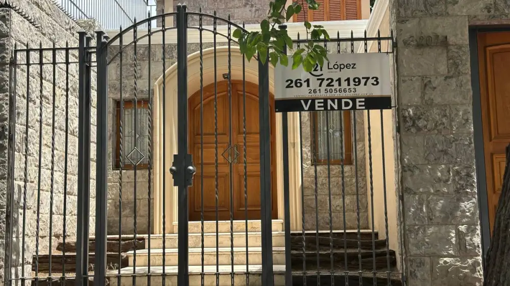 Casa de 3 dormitorios en Sexta Sección, foto 3