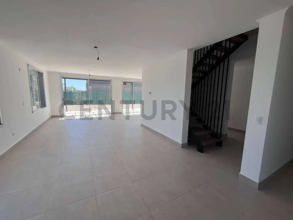 Casa de 3 dormitorios en Luján de Cuyo, foto 3