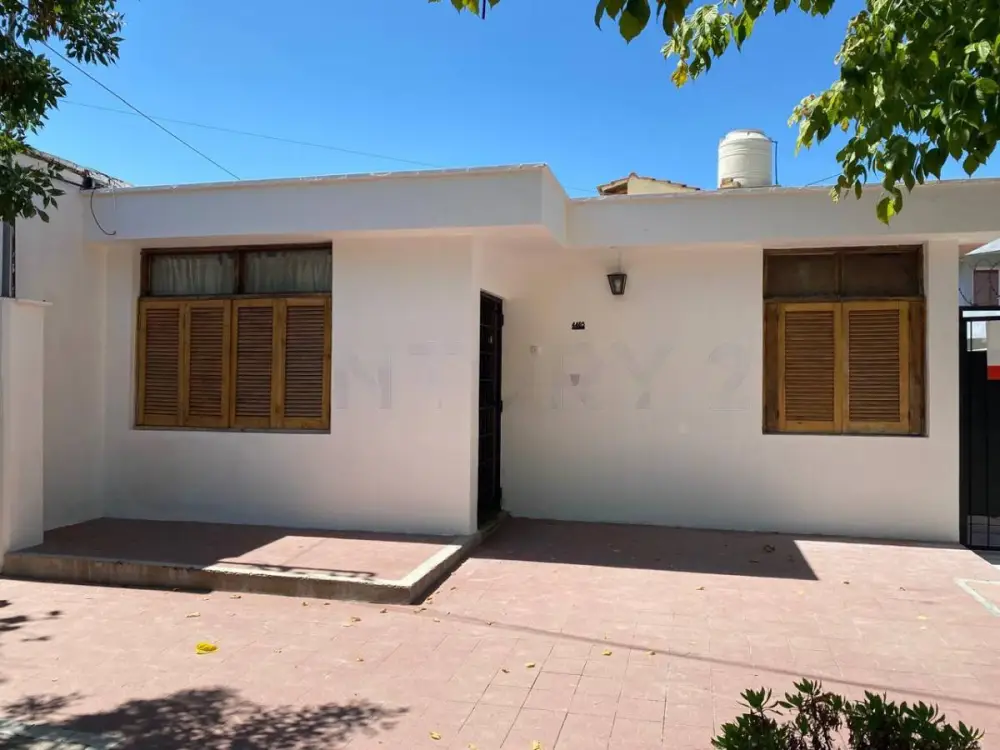 Casa de 3 dormitorios en Luján de Cuyo, foto 2