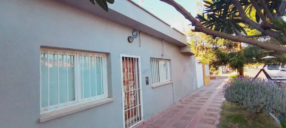 Inmueble productivo de 196 m² en Maipú, foto 2