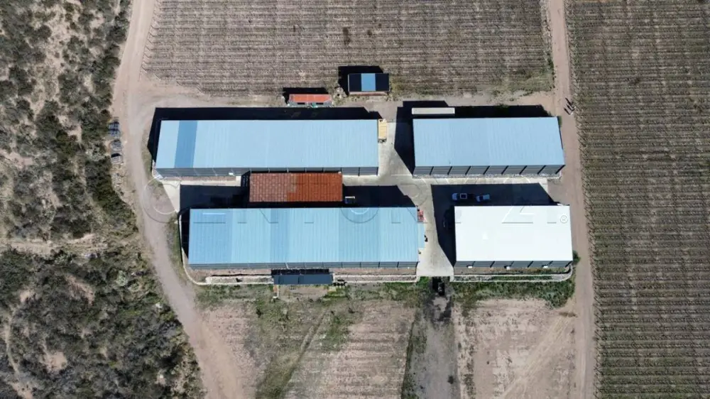 Inmueble productivo de 6.000 m² en Agrelo, foto 2