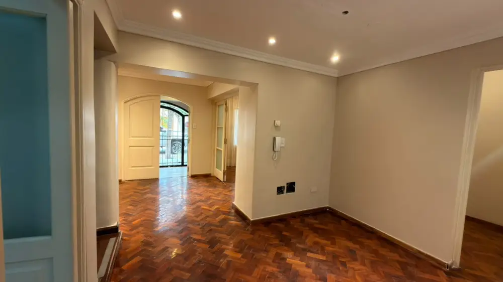Casa de 7 dormitorios en quinta sección, foto 4