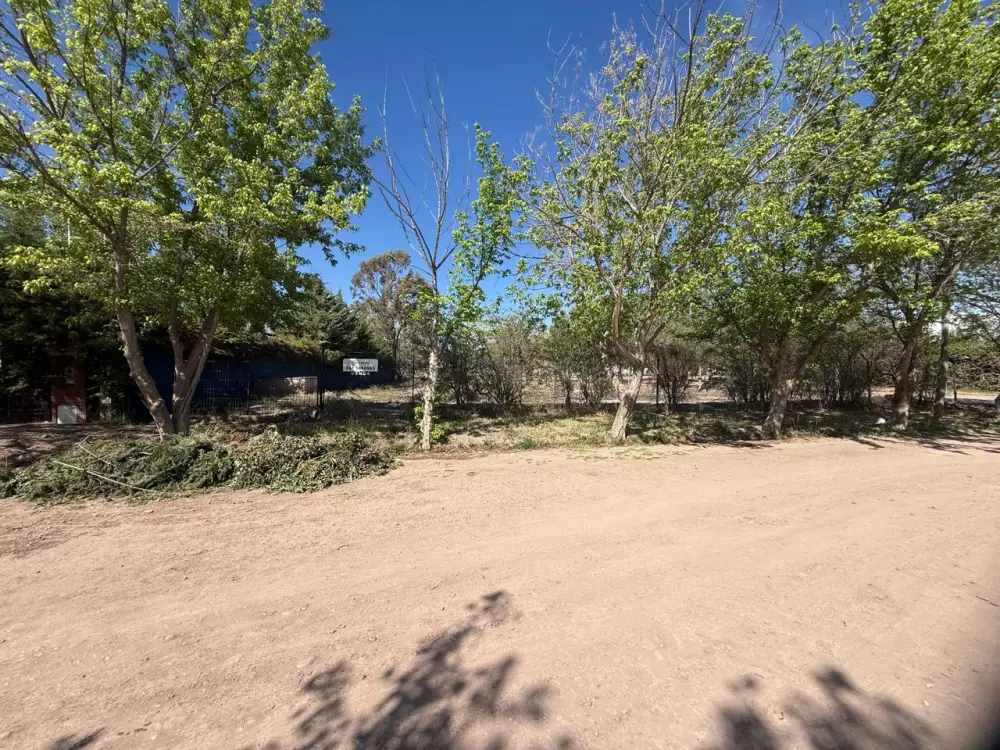 Lote de 1.292 m² en B° Los Cerezos, foto 3