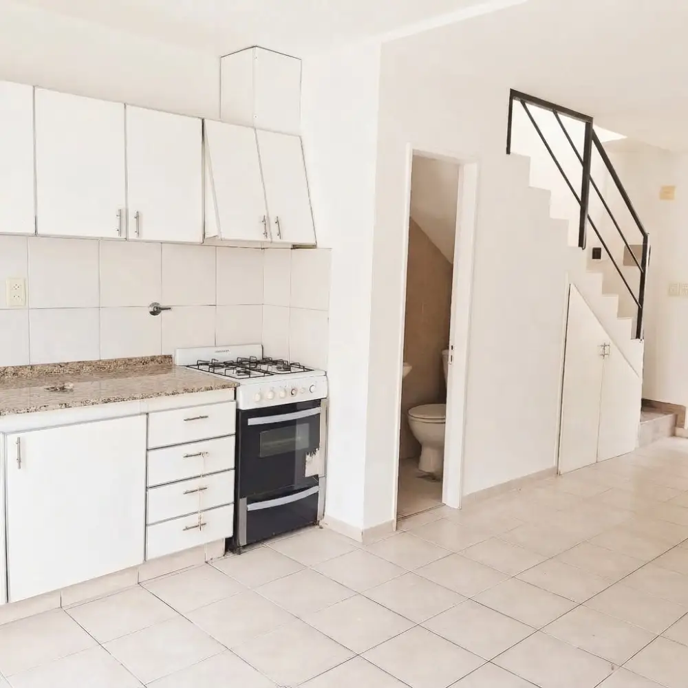 Dúplex de 2 dormitorios en villa Catalina, foto 4