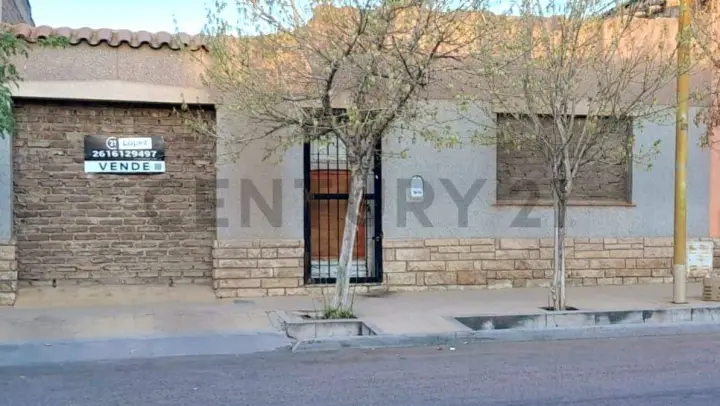 Lote de 359 m² en Dorrego, foto 1