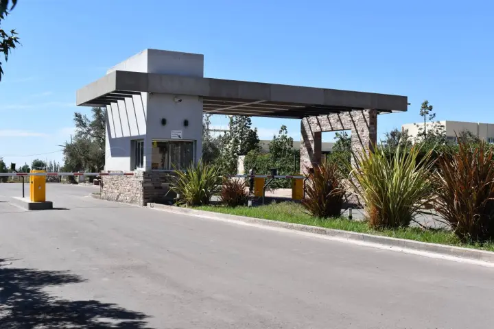 Lote de 320 m² en Maipú, foto 1