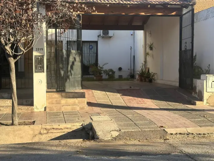 Dúplex de 3 dormitorios en Unimev