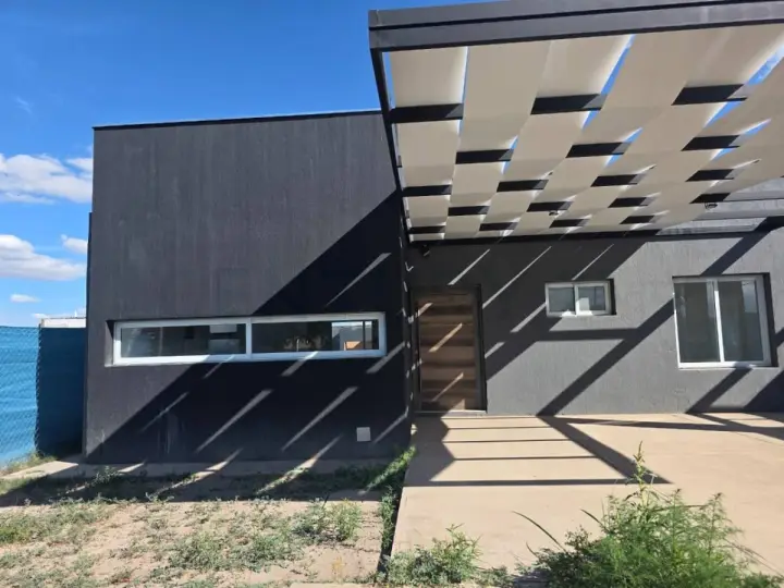 Casa de 3 dormitorios en Guaymallén, foto 1