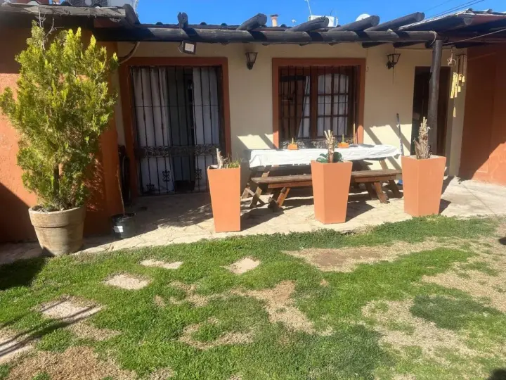 Casa de 2 dormitorios en Luján de Cuyo, foto 1