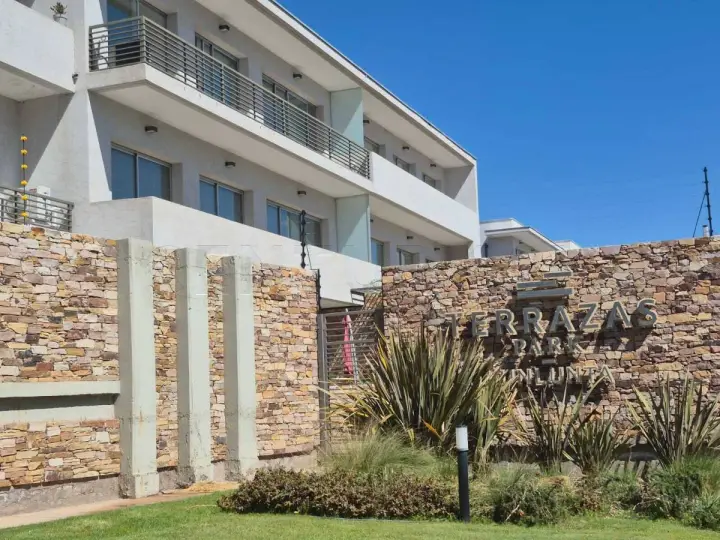Casa de 3 dormitorios en Lunlunta, foto 1