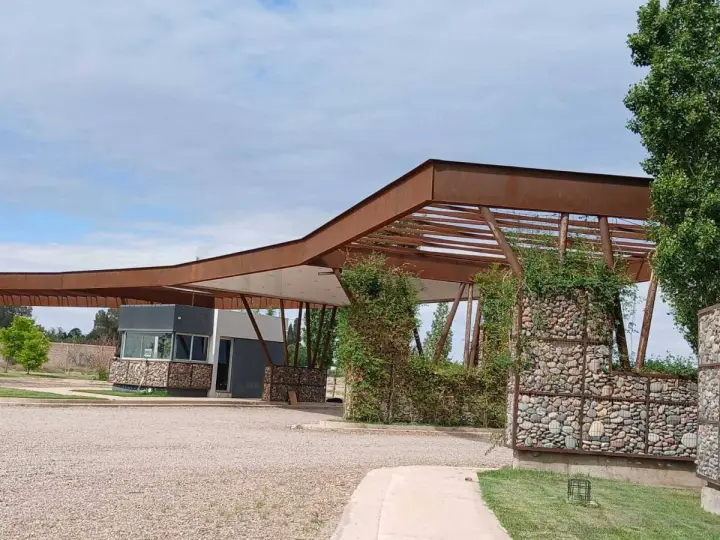 Lote de 300 m² en Rodeo del Medio, foto 1
