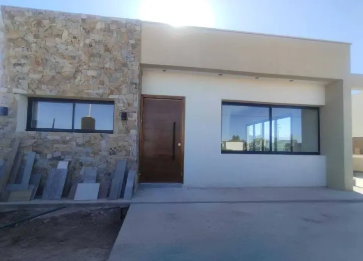 Casa de 3 dormitorios en Luján de Cuyo