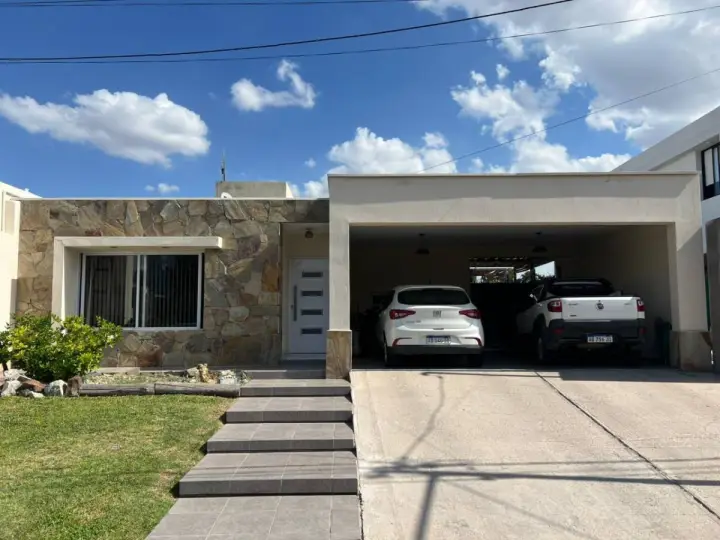 Casa de 3 dormitorios en Maipú, foto 1