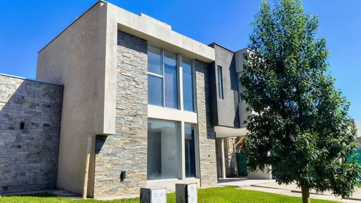 Casa de 3 dormitorios en Guaymallén, foto 1