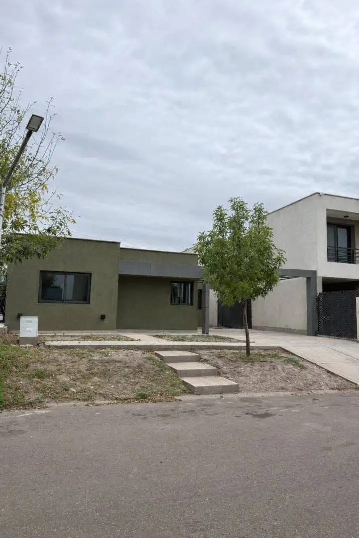 Casa de 3 dormitorios en Maipú, foto 1