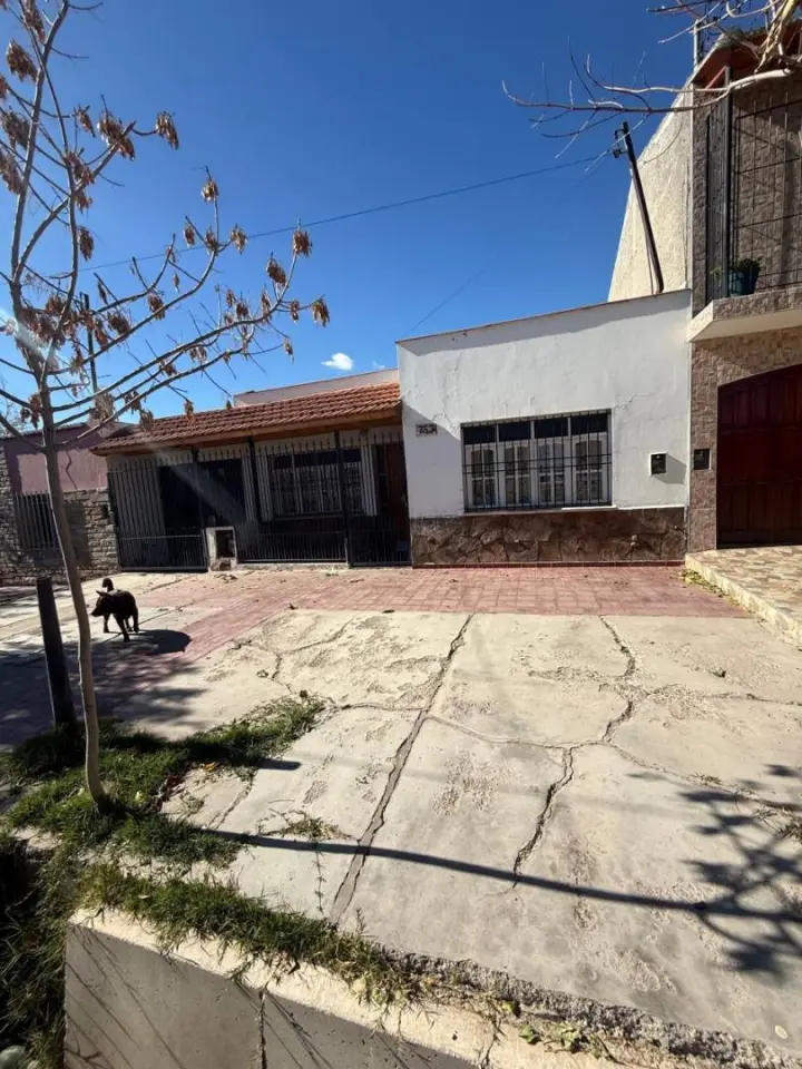 Casa de 2 dormitorios en Rodeo de la Cruz