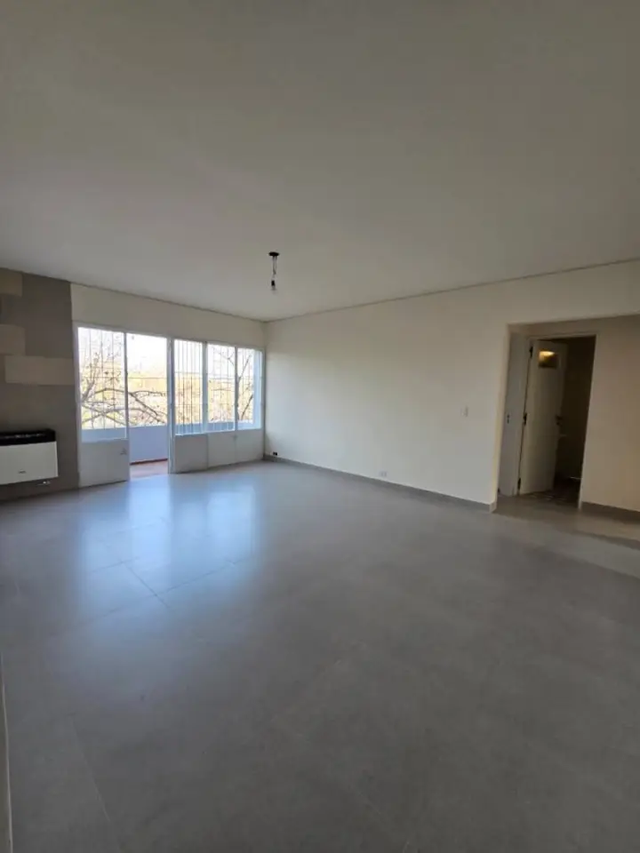 Departamento de 3 dormitorios en Ciudad de Mendoza, foto 1