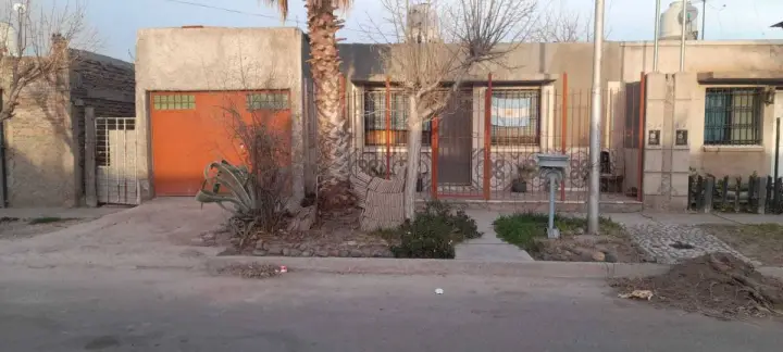 Casa de 2 dormitorios en Rodeo del Medio