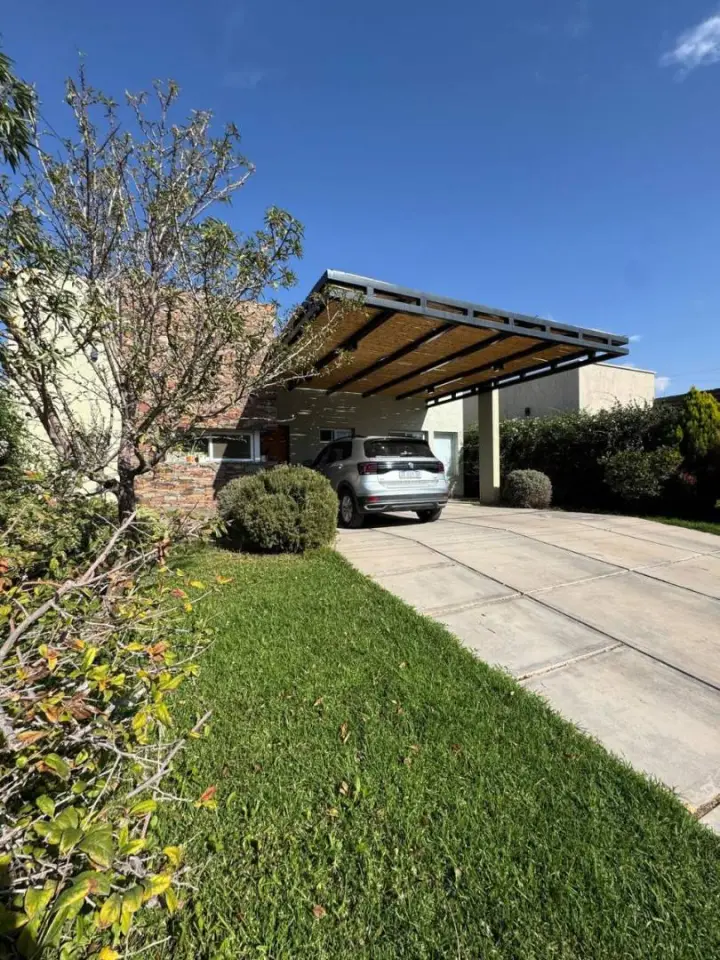 Casa de 2 dormitorios en Guaymallén, foto 1
