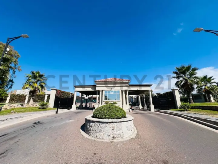Lote de 253 m² en Villa Hipodromo