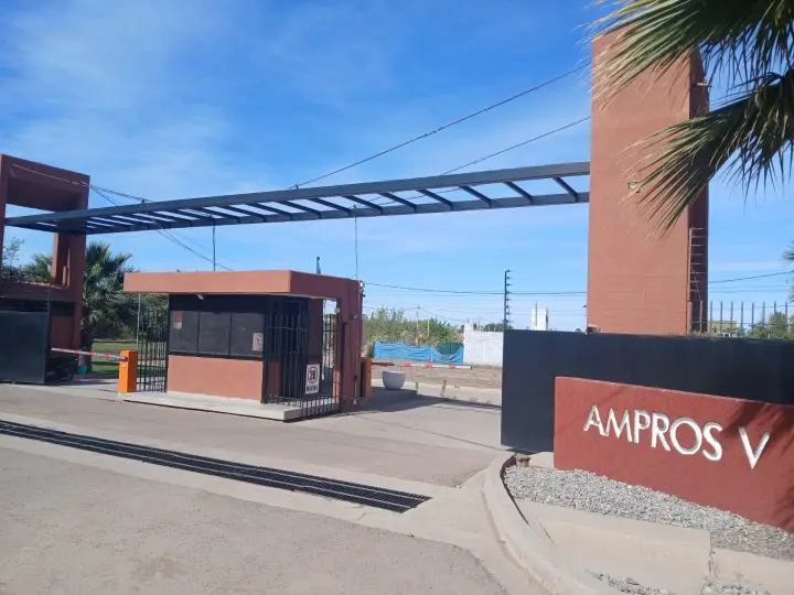 Lote de 300 m² en AMPROS V, foto 1