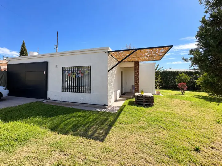 Casa de 3 dormitorios en maipu, foto 1