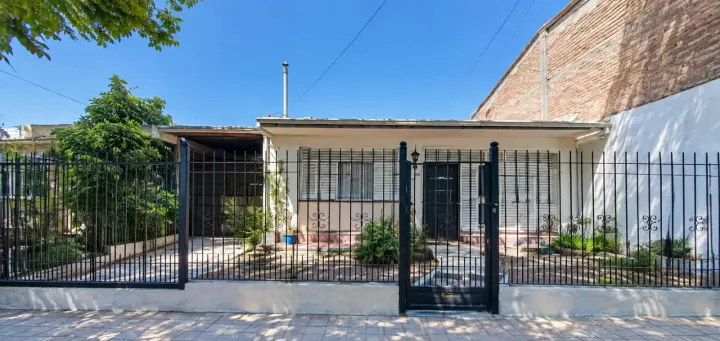 Casa de 3 dormitorios en Trapiche, foto 1
