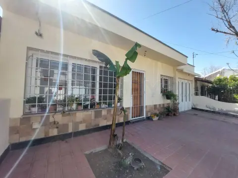 Casa de 3 dormitorios en Las Heras