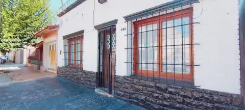 Casa de 4 dormitorios en Dorrego