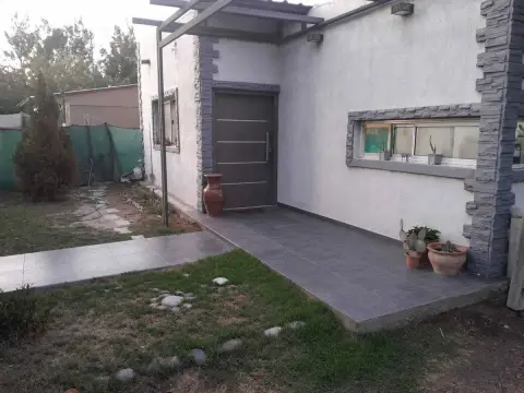 Casa de 3 dormitorios en Rodeo de la Cruz