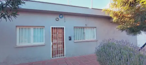 Inmueble productivo de 196 m² en Maipú